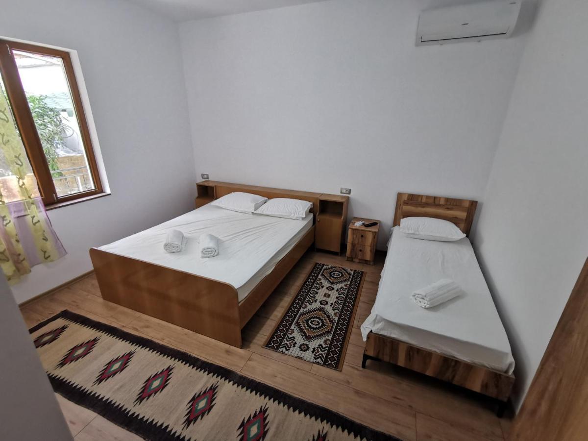 Bed and Breakfast Bujtina Valgent Berat Zewnętrze zdjęcie