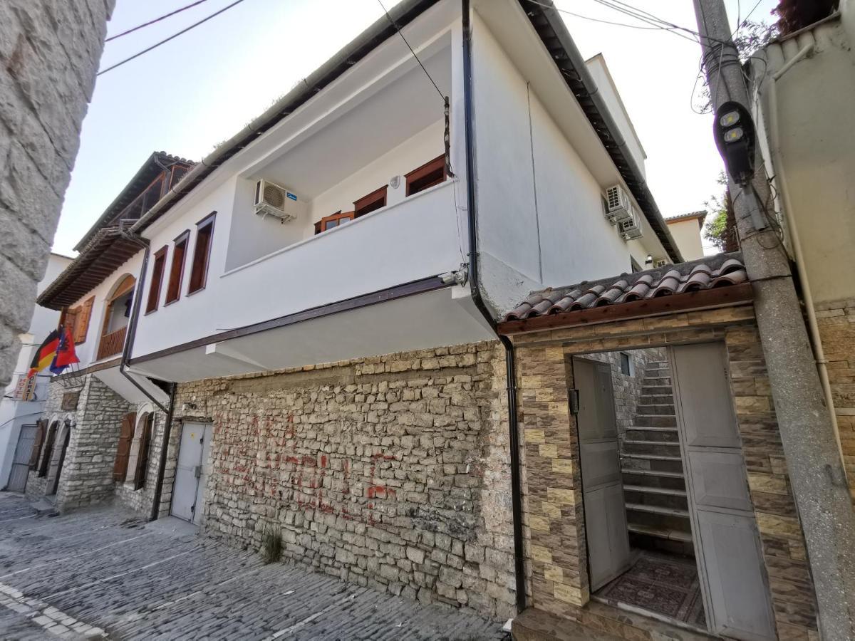 Bed and Breakfast Bujtina Valgent Berat Zewnętrze zdjęcie
